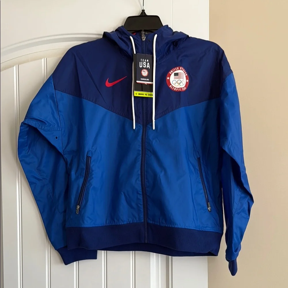 NIKE Official Team USA Olympics 2020 COLLECTIBLE Blue Nike Jacket Size S